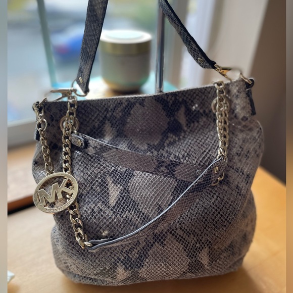 Michael Kors Fulton Shoulder Tote in Python Embossed Leather - Picture 14 of 16